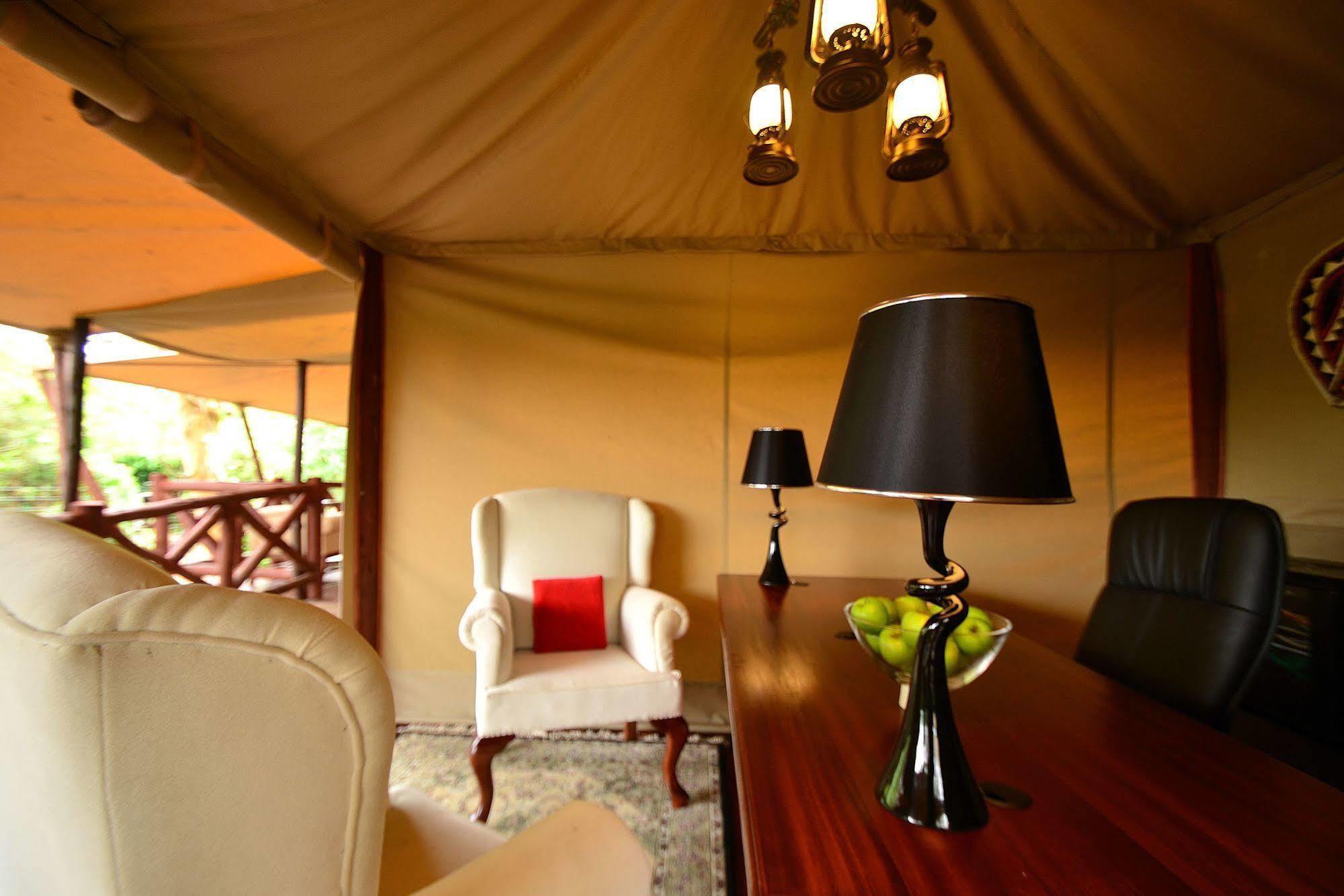 Kiboko Luxury Camp Hotel Naivasha Esterno foto